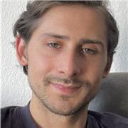 Hello! I’m Kieran, a native English speaker with 1 year of experience as an English teaching assistant.